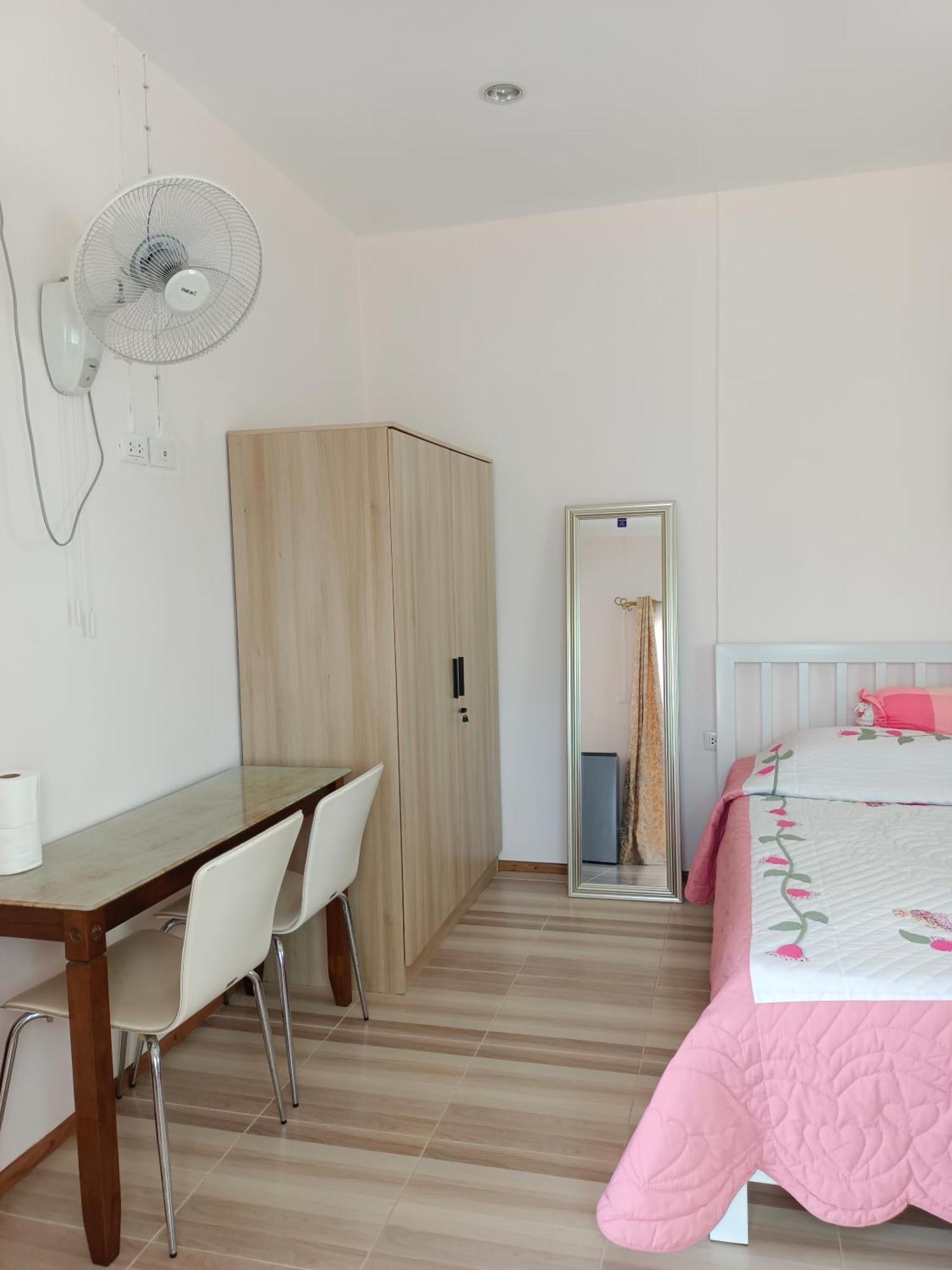 B&N House Apartment Nai Yang Ngoại thất bức ảnh