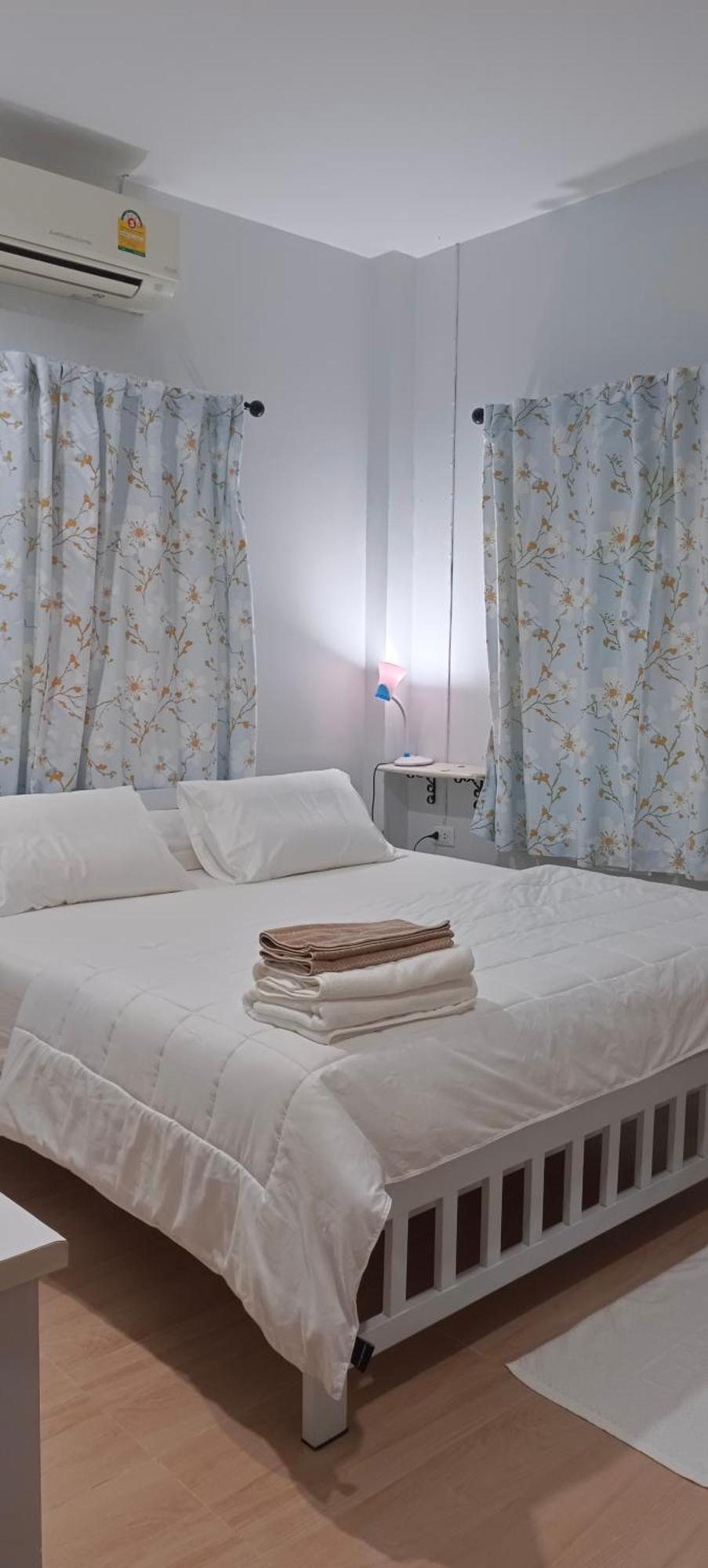 B&N House Apartment Nai Yang Ngoại thất bức ảnh