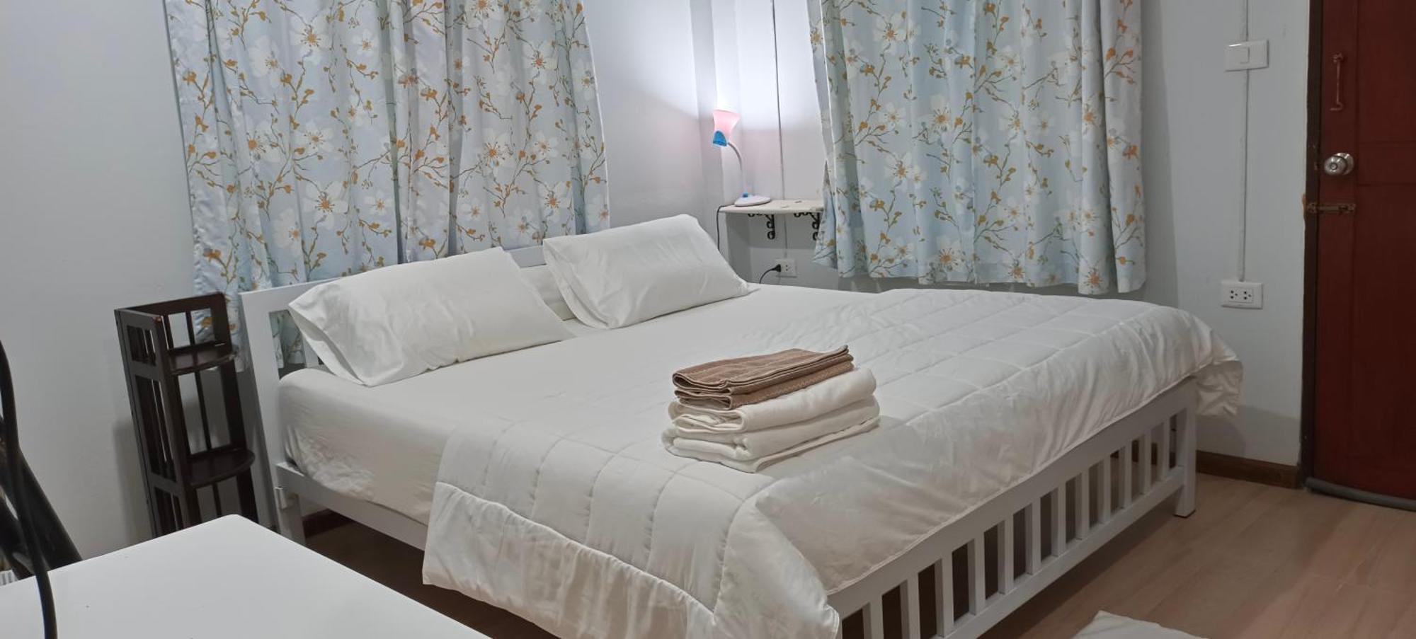 B&N House Apartment Nai Yang Ngoại thất bức ảnh
